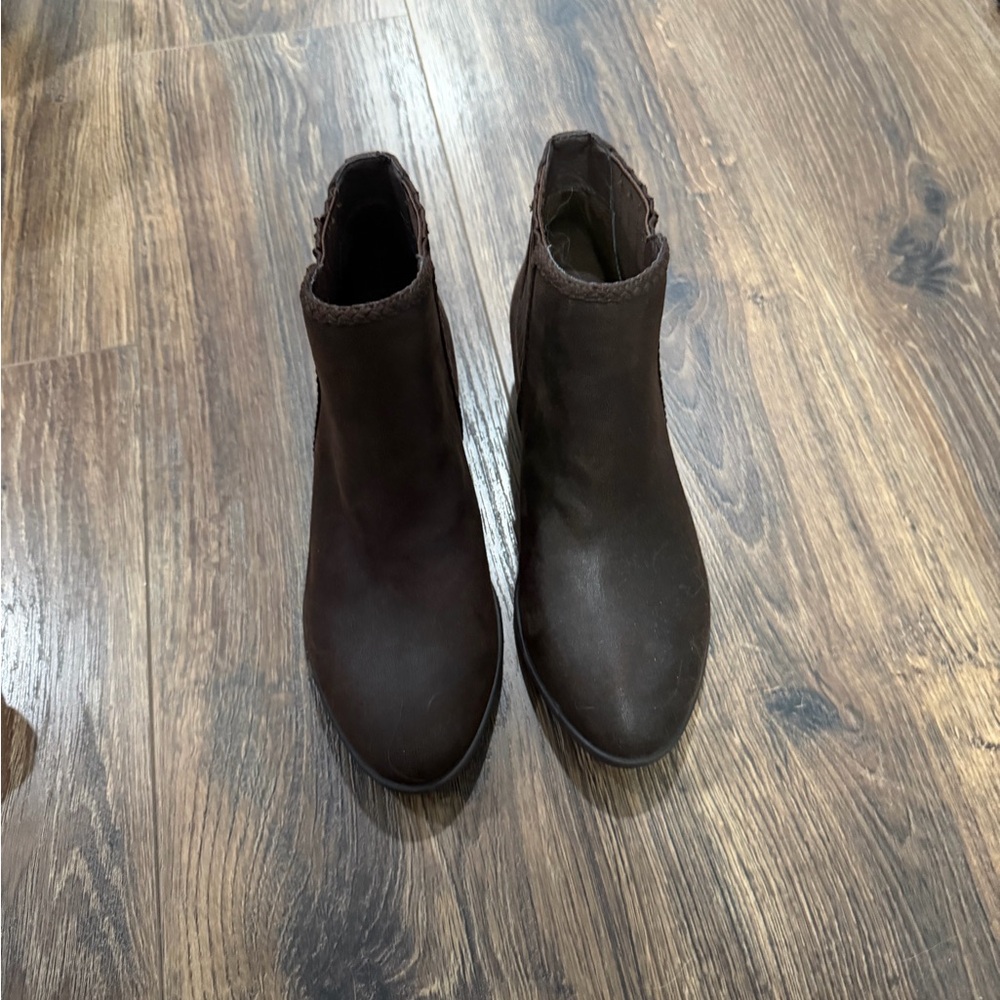MIA Brown Ankle Boots- never worn